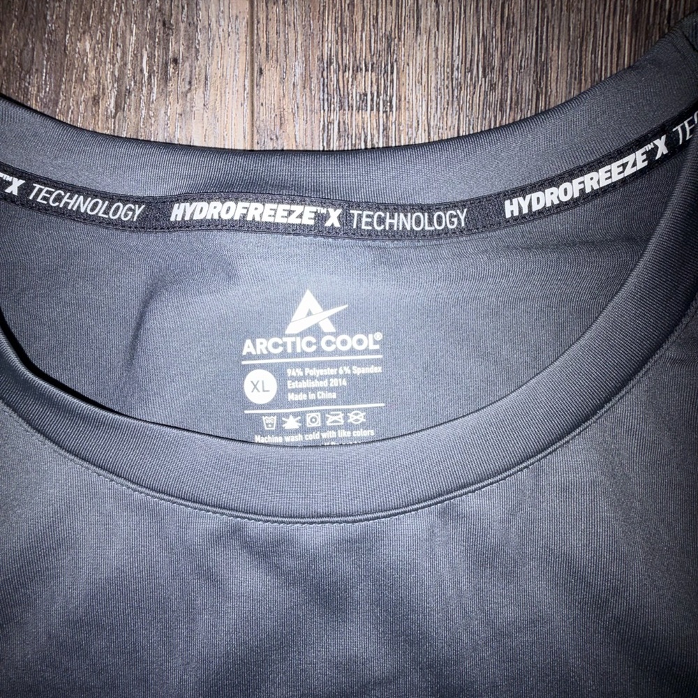 Arctic Cool Men's Crew Neck Instant Cooling Shirt- NWT XL - Picture 5 of 5